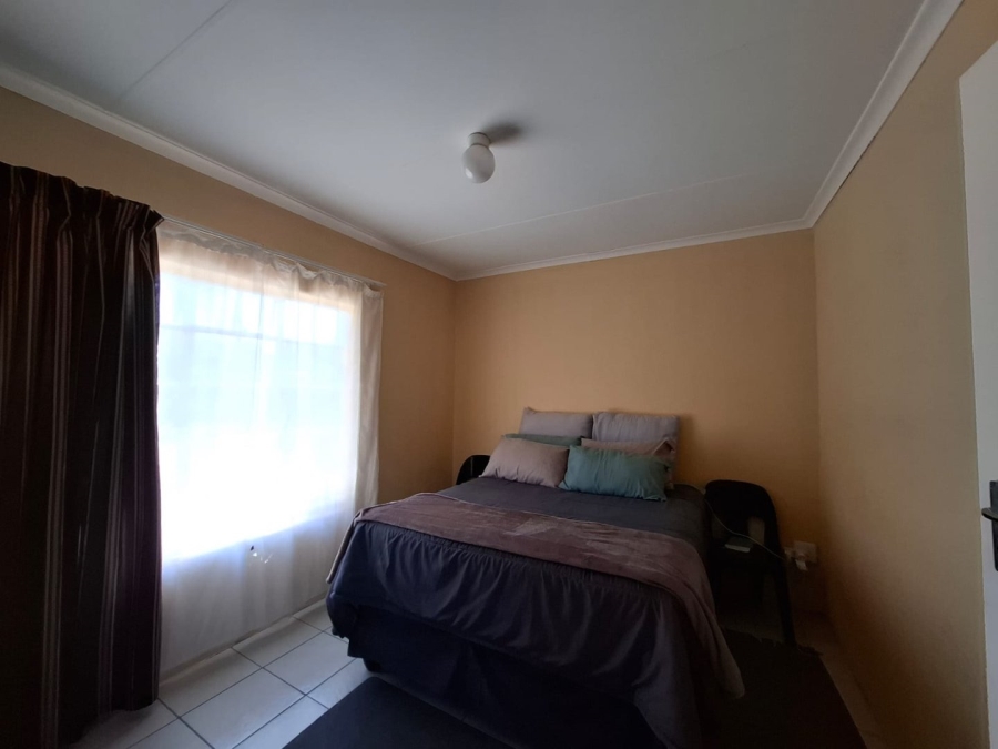 3 Bedroom Property for Sale in Geelhoutpark North West